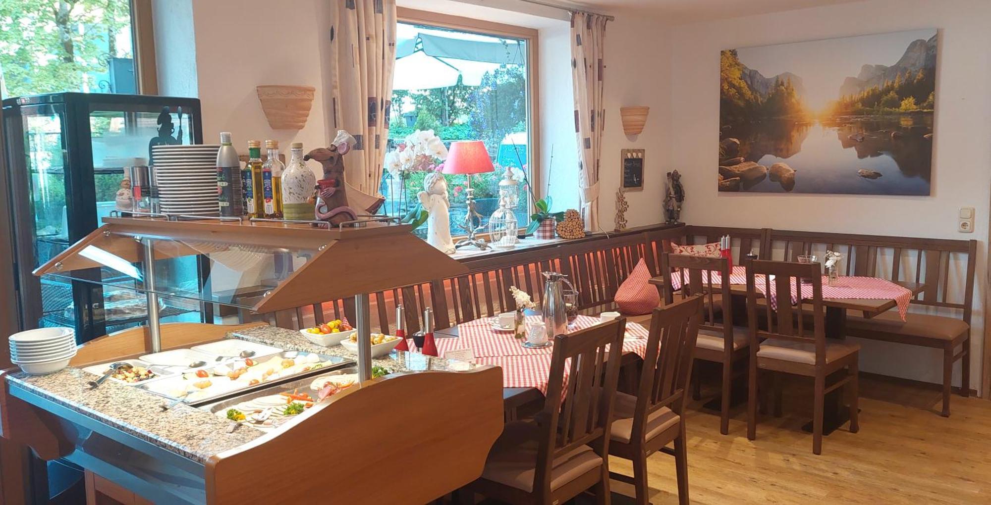 Hotel Restaurant Amadeus - Inclusive Skipass Und Vieles Mehr Bad Hindelang Zewnętrze zdjęcie